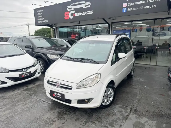 Fiat Idea Attractive 1.4 Fire Flex 8V 5P 2014