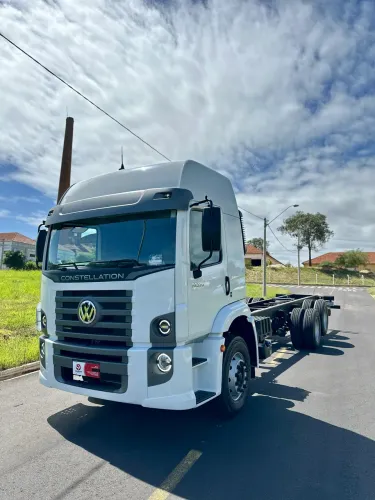 VW 26320 COM APENAS 1.399KM