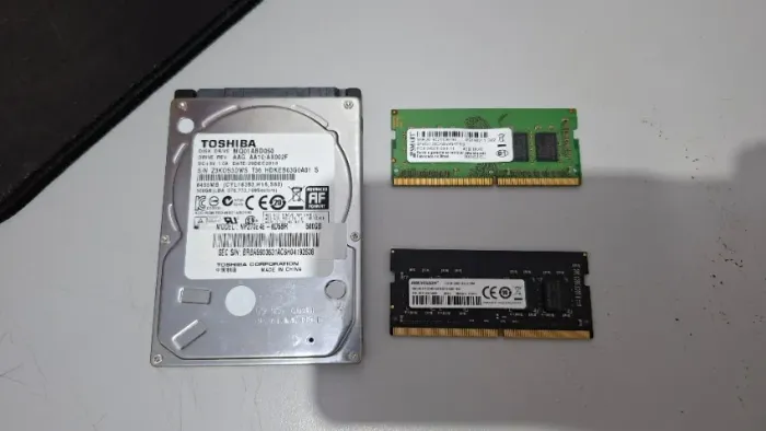 Memória Ram DDR4 + HD 500GB (LEIA)