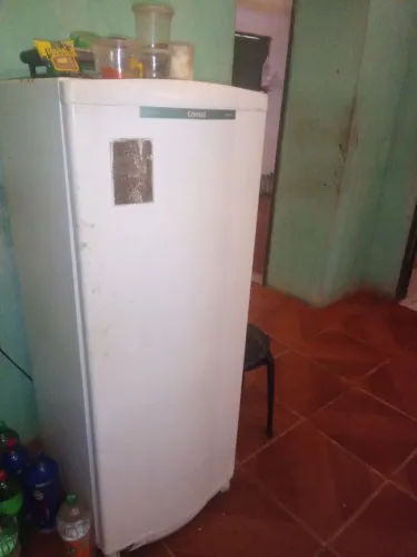 Jeladeira Consul 