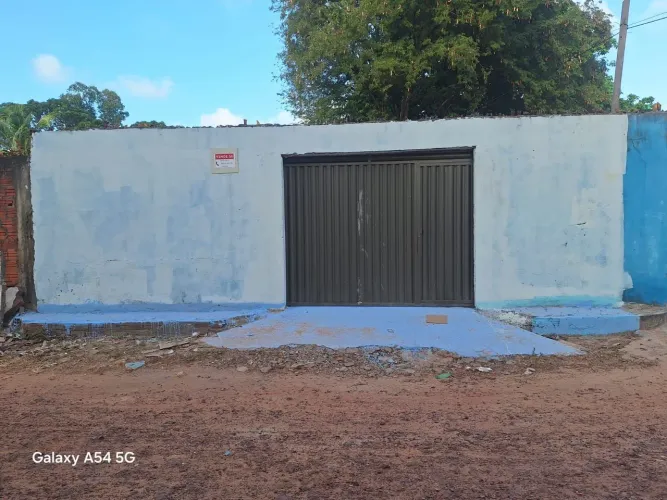 Vende-se Terreno