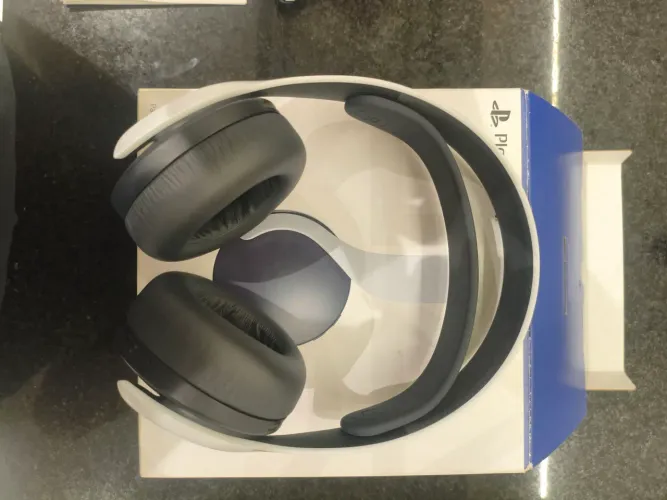 FRETE GRÁTIS - Fone de ouvido PS5 - Negociável