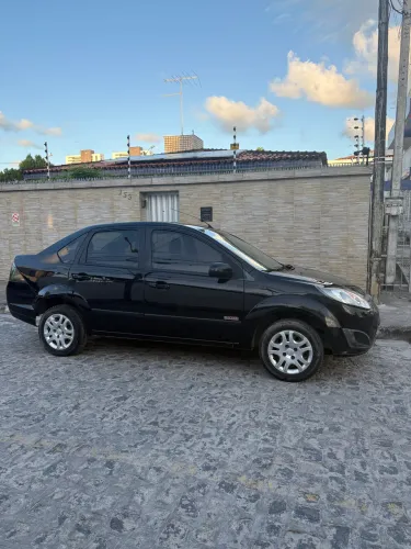 Ford Fiesta Sed. 1.6 8V Flex 4P 2012