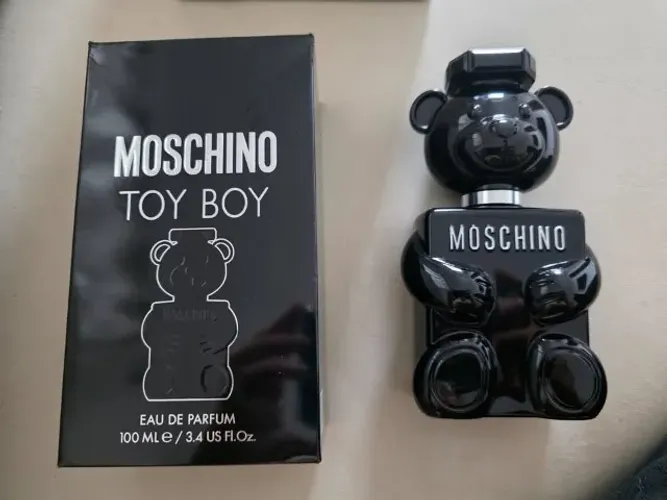 Perfume Moschino Toy Boy Eau de Parfum Masculino 100ML