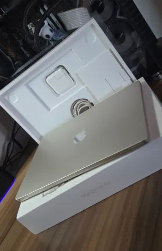 MacBook Air M2 Grey, 256GB SSD, 8GB RAM, Bateria 100% - Novo na Caixa