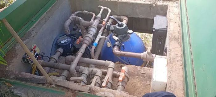 Manutenção em equipamentos de piscina