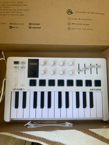 Sintetizador Arturia Mini Lab 3