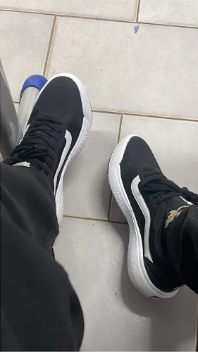 Tênis Vans Ultrarange EXO