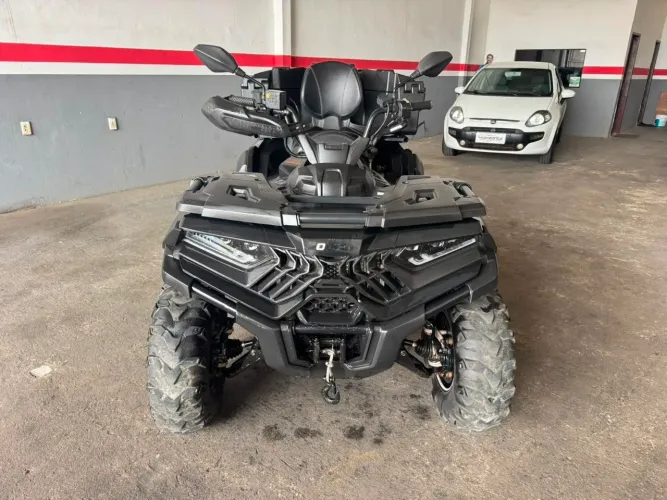 Quadriciclo 700cc