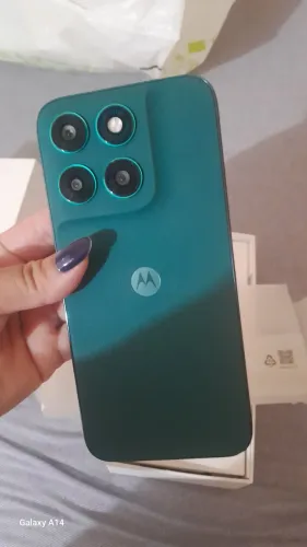 Motorola Moto G 77