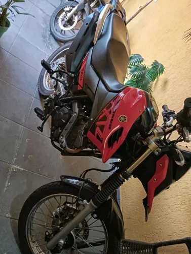 Vendo moto XTZ croseer 2024