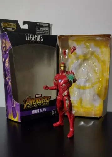Boneco Homem de Ferro Iron Man Vingadores Action Figure Marvel Legends Original