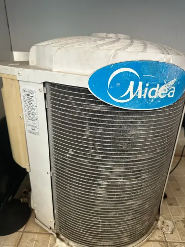 Ar condicionado 18.000BTU Midea