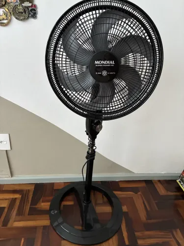 Ventilador de chão 6 pás Mondial
