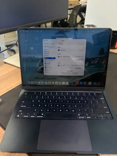 MacBook Air M2 8GB/256GB