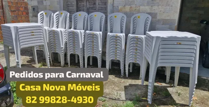 Conjunto Mesa + 4 Cadeiras Plastico 