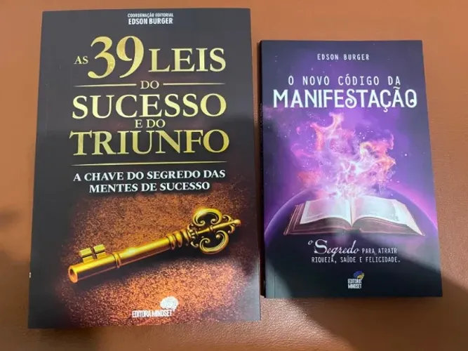 LIVROS: As 39 leis do sucesso e do triunfo + O novo código da manifestação