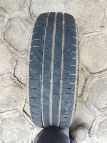 Pneu usado 175/70/13 meia vida para estepe socorro