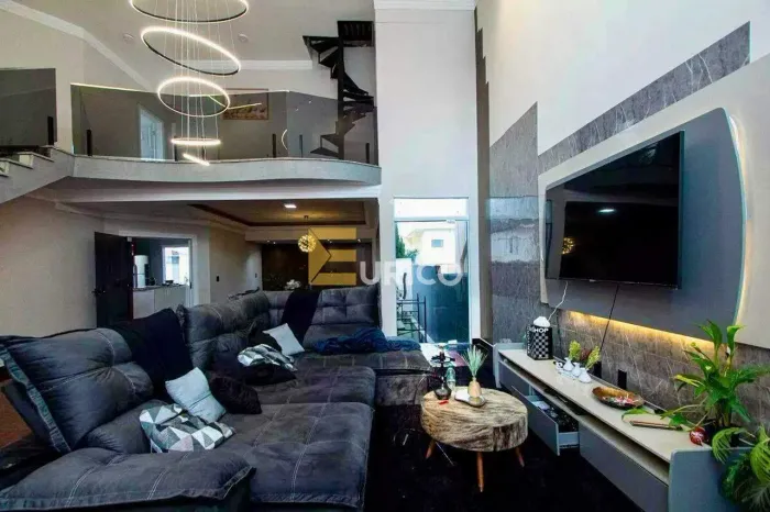 Casa em condomínio à venda em Sorocaba (Jardim Novo Horizonte) | 450 m² interna | 300 m² t