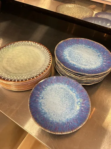 25 Pratos de Melamina para Restaurante - Excelente Estado