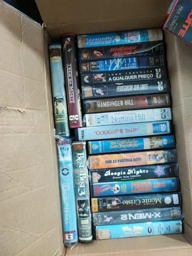 Lote 20 fitas VHS suspense, romance, ação e comédia