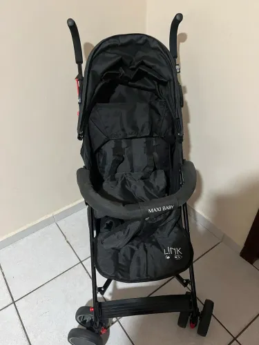Maxi Baby Carrinho de Bebê Guarda Chuva LINK Até 15kgs (Preto)