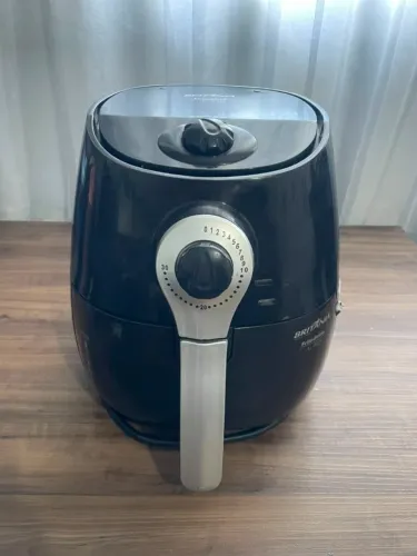 Fritadeira Air Fry Britania preta 3,5 litros