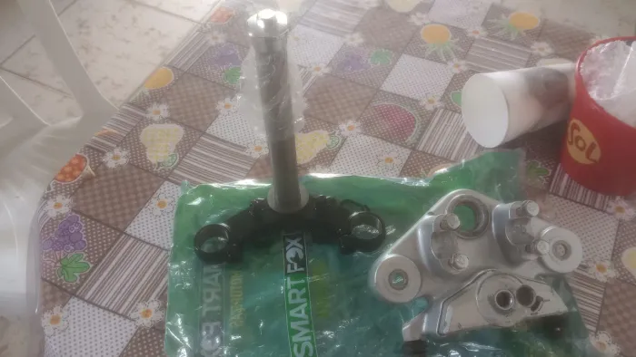 Vendo é troca mesa dá Titan mix 150 completa com andamento novo na caixa 