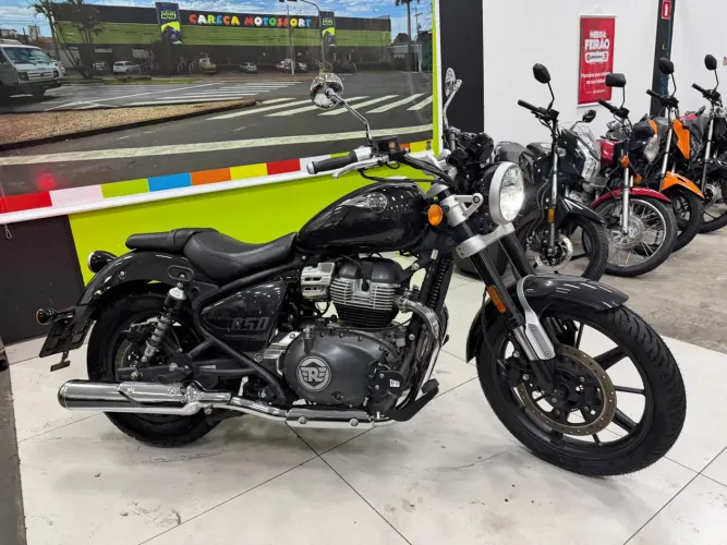 ROYAL ENFIELD SUPER METEOR 650