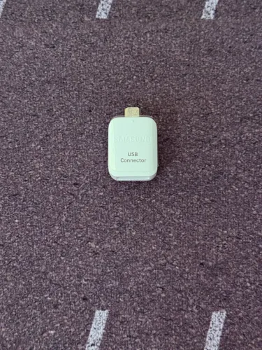 Conector USB para Smartphone V8