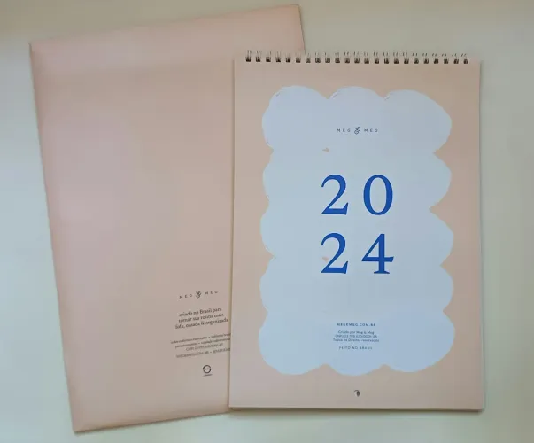 Calendário de parede 2024 meg & meg 