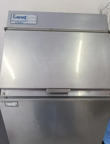 Máquina gelo Everlest 50 kilos