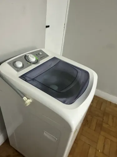 Vendo máquina de lavar cônsul 8 k
