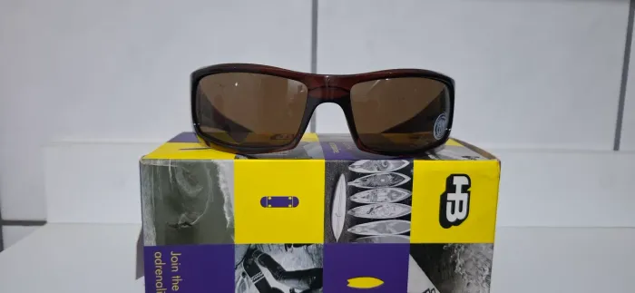 Óculos de sol v - Tronic marca (HB)