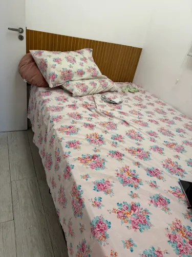 Cama box + colchão viúva (128 x 188) 