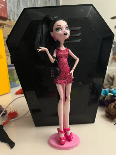 Draculaura Monster High