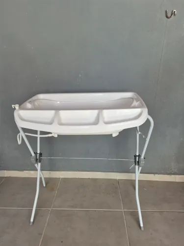 Banheira Kiddo com suporte