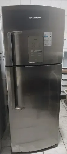 Geladeira muito bem conservada,, valor 1.450 contato *