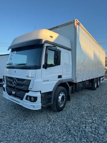 Atego 2430 baú 9.20