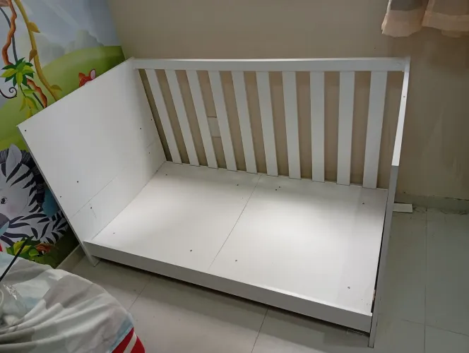 Berço Cama Branco + Kit Completo (NUNCA USADOS)