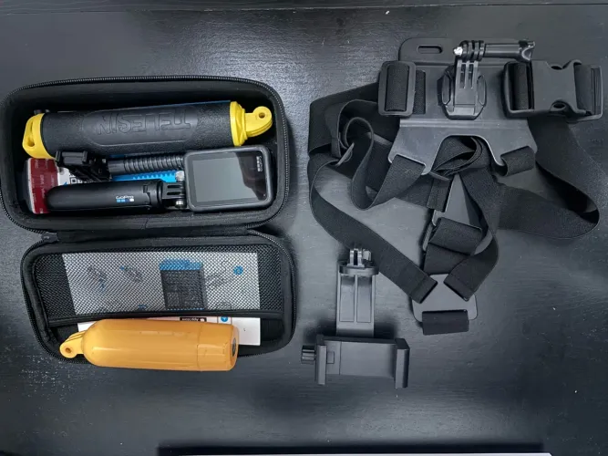 GoPro Hero 9 Black + Kit Completo de acessórios ( 2 baterias)