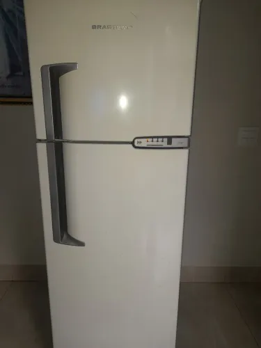 GELADEIRA BRASTEMP FROST FREE 374 L