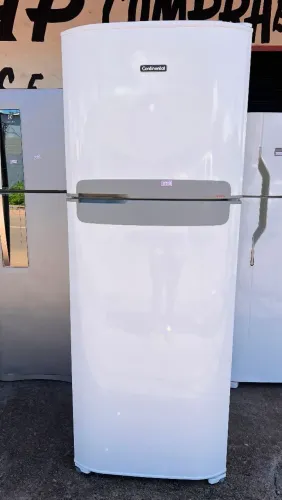 GELADEIRA GRANDE