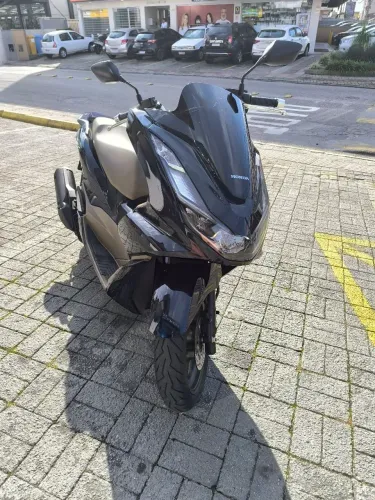 Moto Honda PCX 160 DLX 
