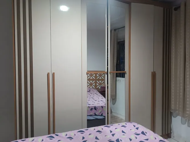 Guarda Roupa casal