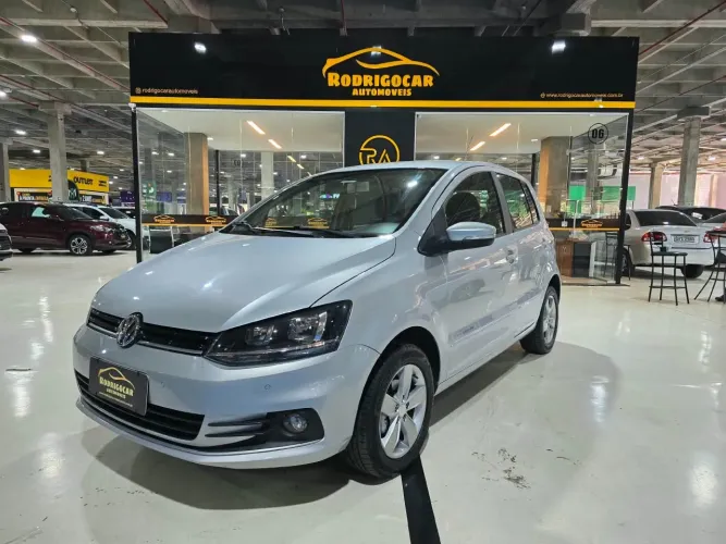 Volkswagen Fox Comfortline 1.6 Flex 8V 5P 2018