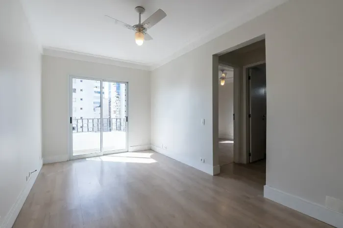 Apartamento Locacao Atualizado atrás do MASP 40m2 1 Dorm.
