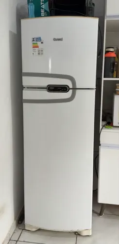 Vendo geladeira duplex frost free cônsul funcionando perfeitamente bem
