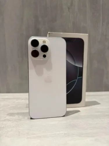 IPHONE 16 PRO MAX 256GB BATERIA 93%