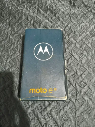 Moto E32 4GB de Ram 64 GB Armazenamento